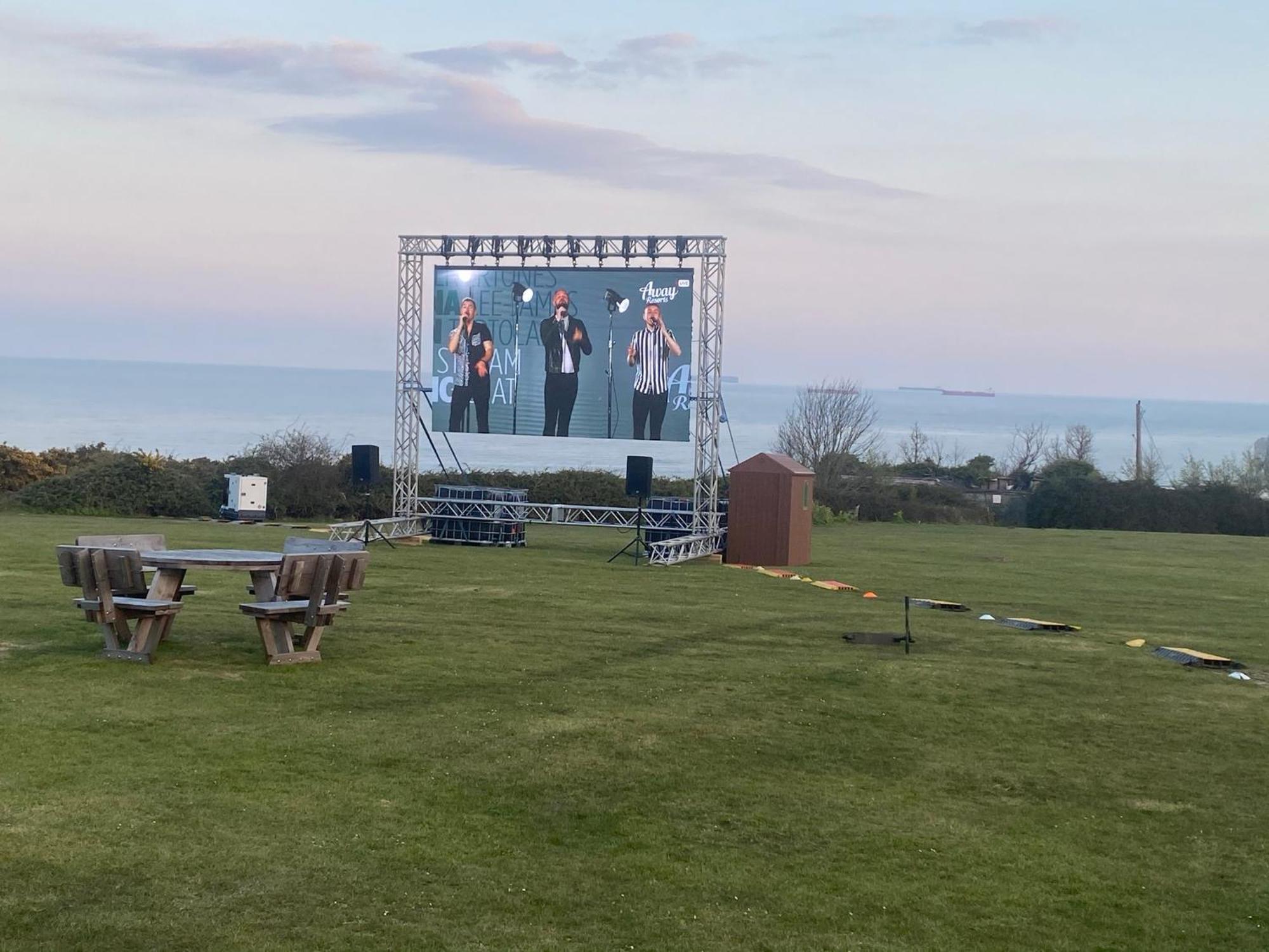Whitecliff Bay Holiday Park - Most Popular Location Near Pools, Clubs And Beach Bembridge Exteriör bild