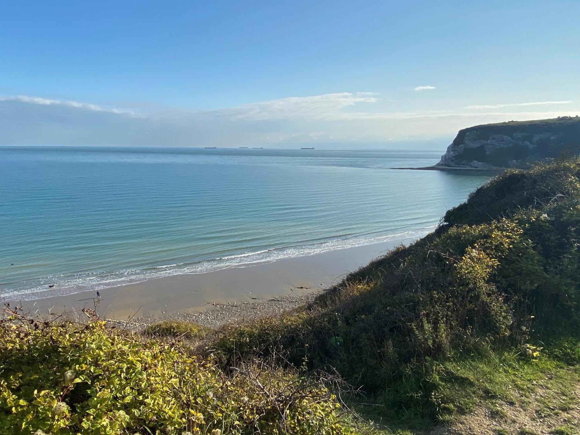 Whitecliff Bay Holiday Park - Most Popular Location Near Pools, Clubs And Beach Bembridge Exteriör bild